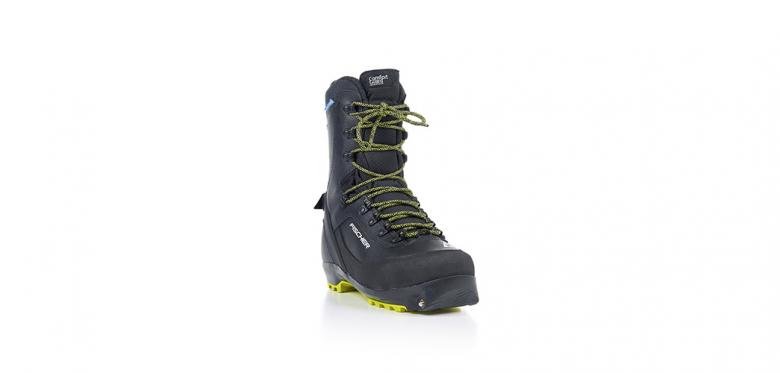 s37522-bcx-traverse-waterproof-frontangle-jpg-72dpi.jpg