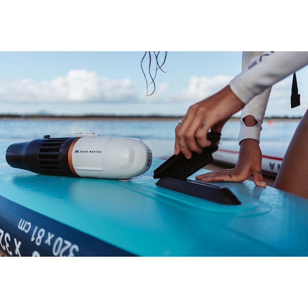 motor AQUA MARINA BlueDrive X_instalace.jpg