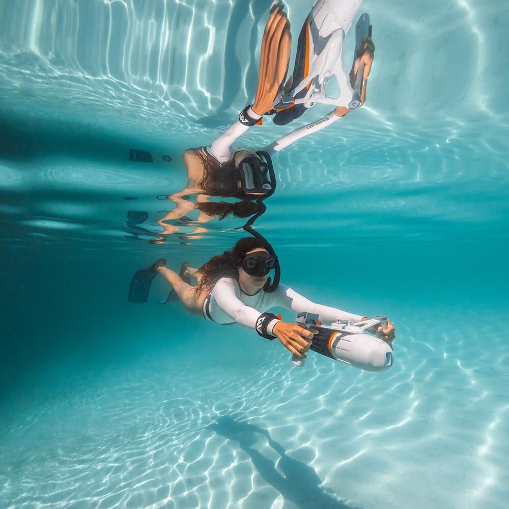 motor AQUA MARINA BlueDrive X_podvodní skůtr.jpg