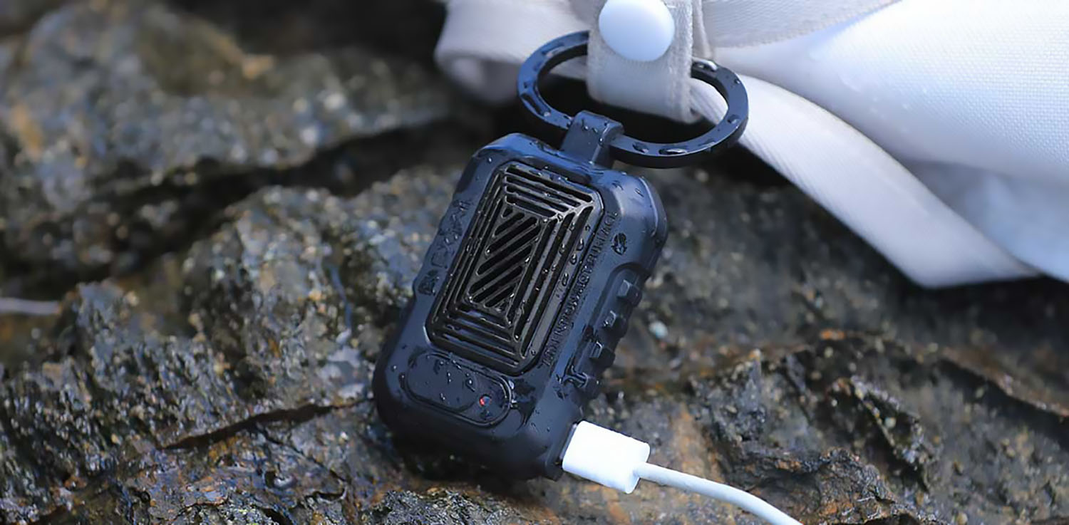 Přenosný odpuzovač komárů Flextail LIGHT Repeller