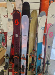 Přehled výprodeje skialpinistických lyží včetně pásů